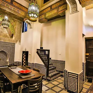 dar-chez-khadija.hotelfesmorocco.com/