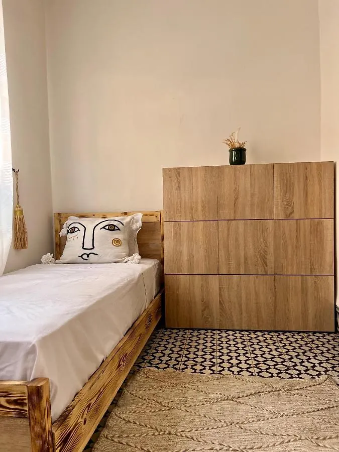 Peekaboo Hostel 马拉喀什